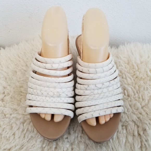 Donald J Pliner FENN Snake Skin Strappy Wedge 7.5M - Picture 4 of 12